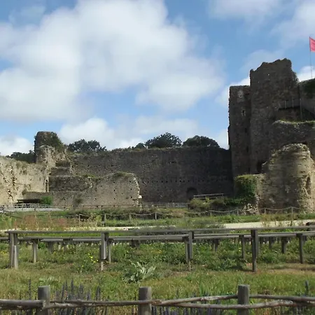 F3 House With Garden In * Grosbreuil